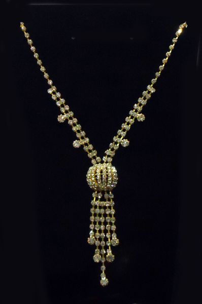 Colar em Strass