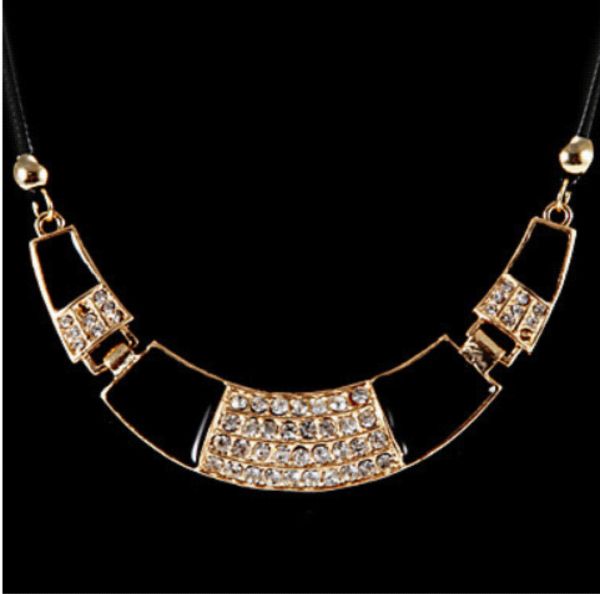 Colar Elegance Minerva