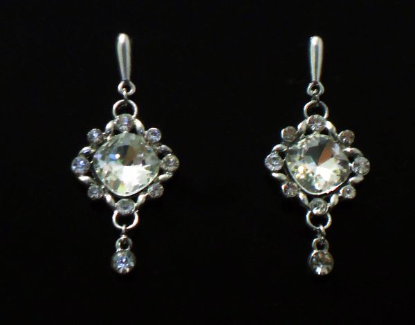 Brincos Delicate Com Strass